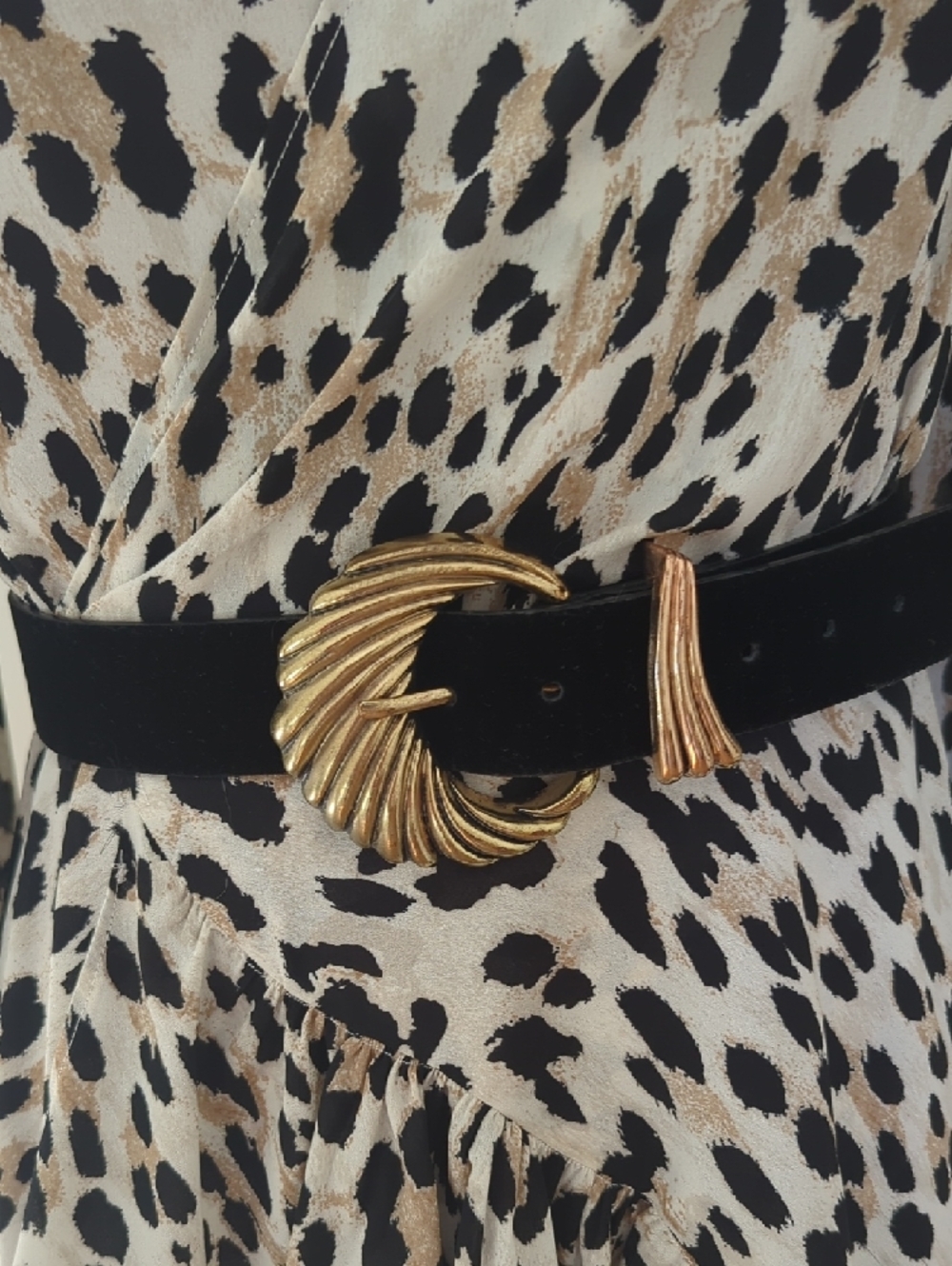 Leopard Print V-Neck Tiered Mini Dress with Black Belt - Picture 6 of 8